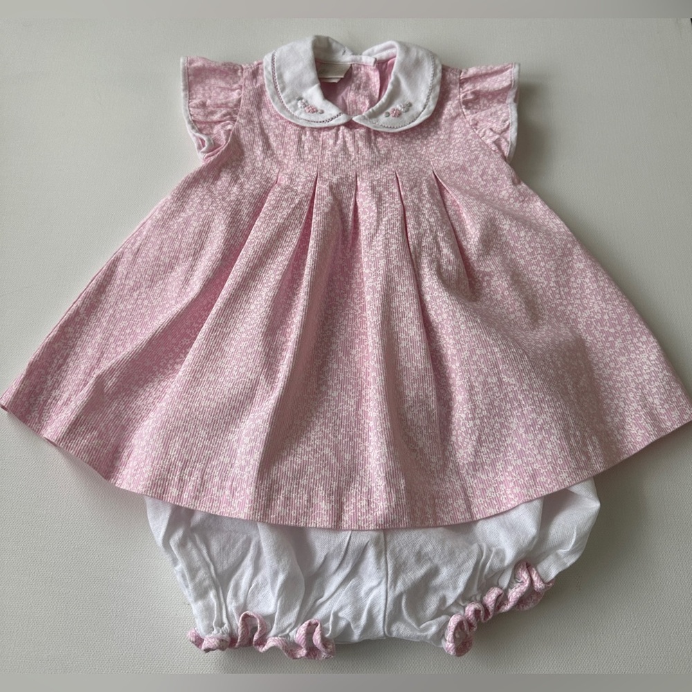 Bordino Baby Girl’s Dress pink and white floral pattern and bloomer. Size 9M.